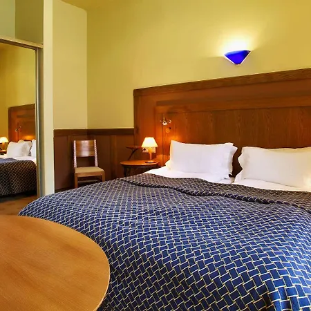 Hotel Western Santakos