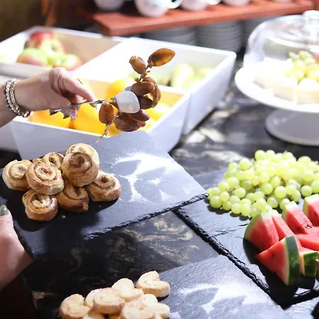 Western Santakos Hotell