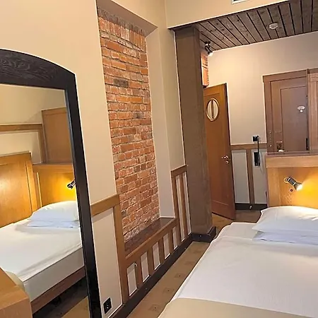 Western Santakos 4*