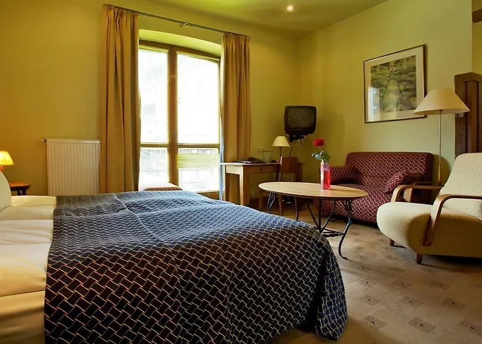 Hotel Western Santakos