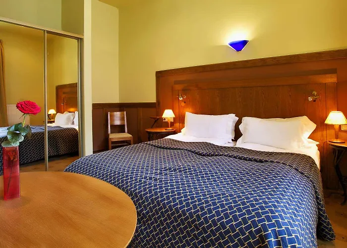 Hotel Western Santakos