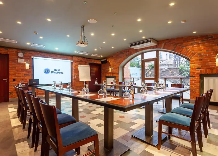 Western Santakos Hotel 4*