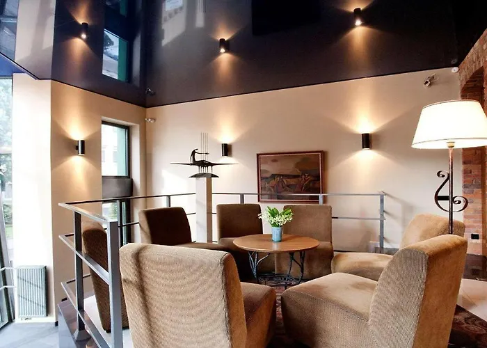 Western Santakos Hotel