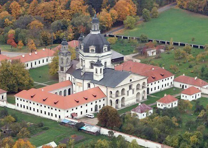 Western Santakos Hotel